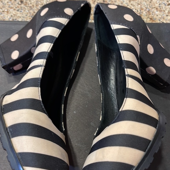 Elegant Italy Shoes for Business Wears - Picture 5 of 7